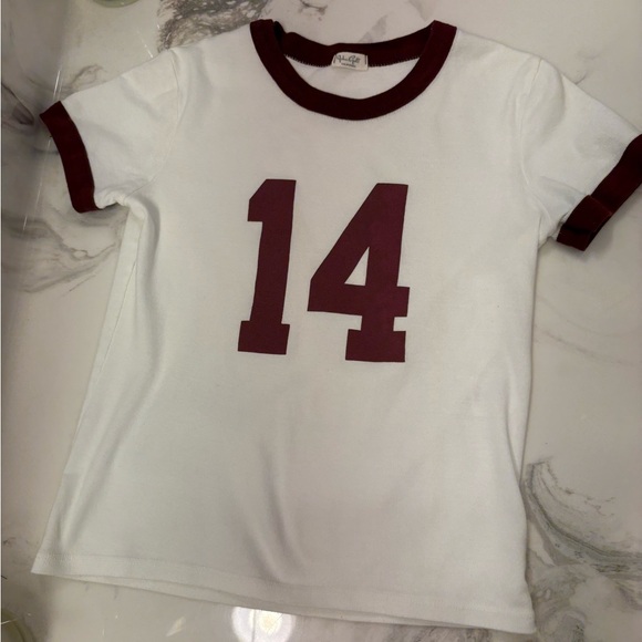 😀😀😃John Galt Brandy Melville Hailie 14 Ringer shirt. White and Burgundy - Picture 9 of 9